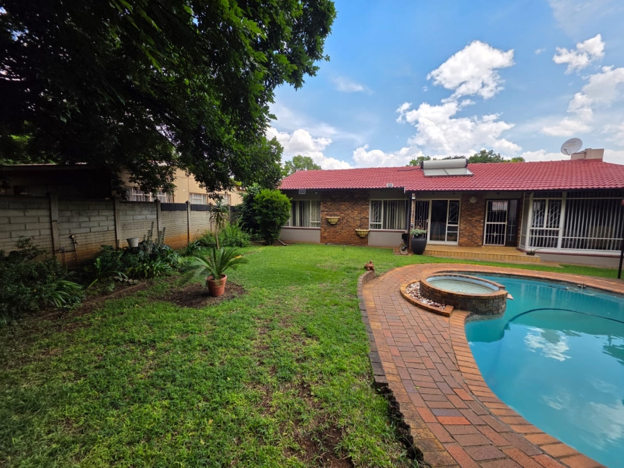 3 Bedroom Property for Sale in Sasolburg Ext 2 Free State